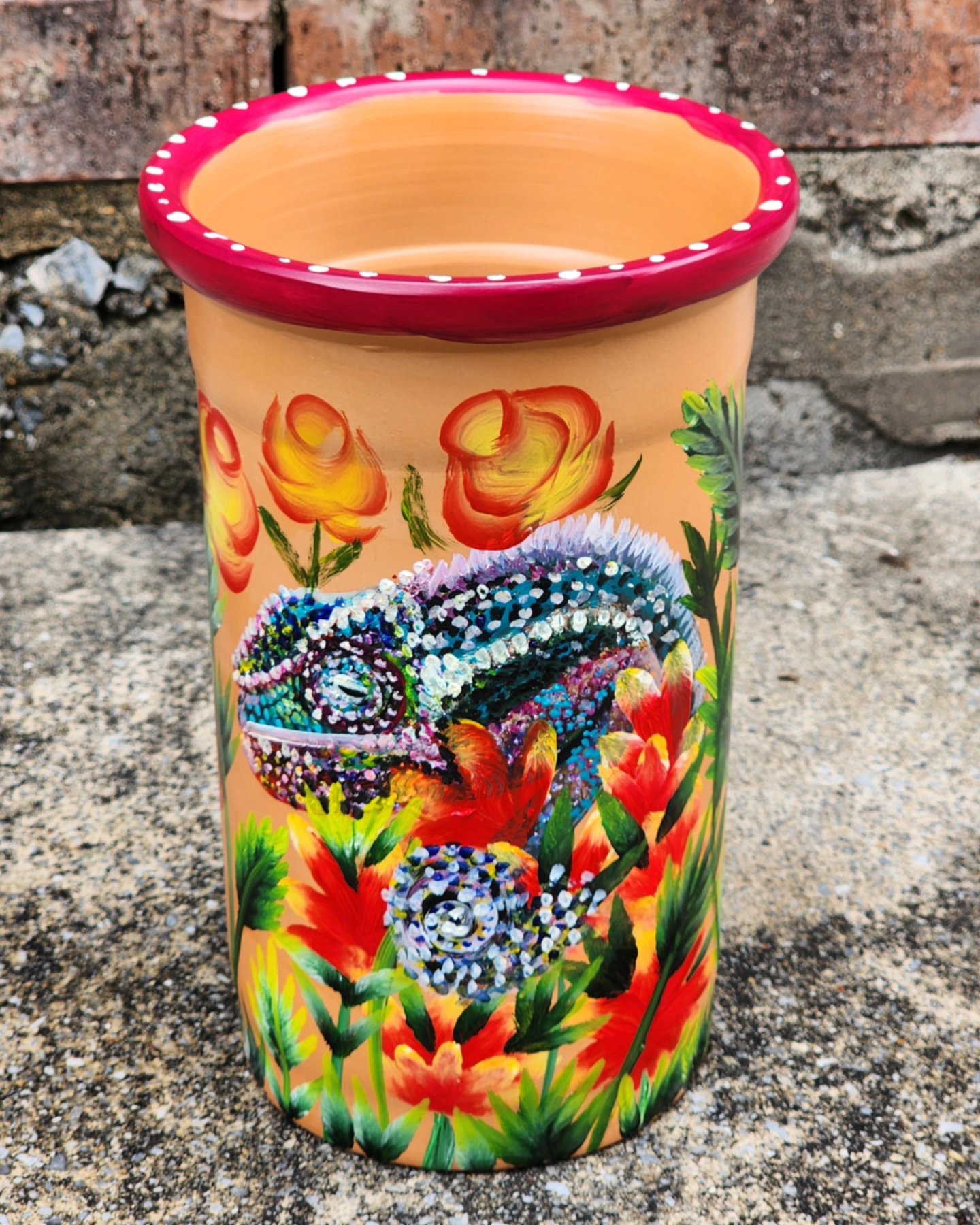 It’s one of a kind handpainted terra cotta vase. Decorative purposes. Not for food or liquids.